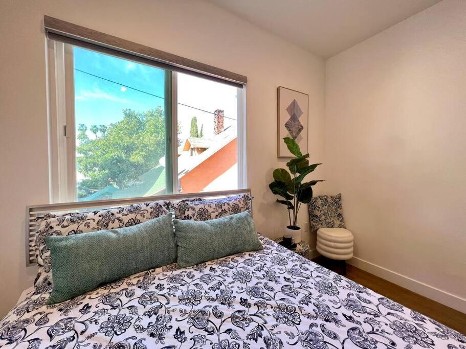 Luxury K-Town Dwelling With Private Rooftop Deck. Los Angeles Dış mekan fotoğraf