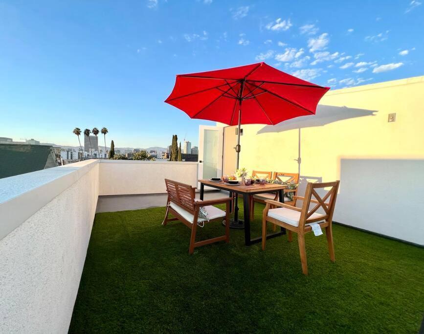 Luxury K-Town Dwelling With Private Rooftop Deck. Los Angeles Dış mekan fotoğraf
